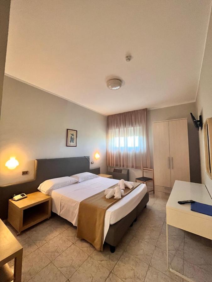 Hotel Letizia Follonica Zewnętrze zdjęcie