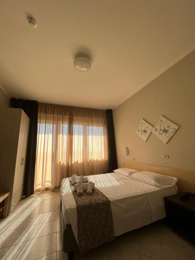 Hotel Letizia Follonica Zewnętrze zdjęcie